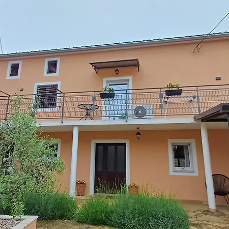 Casa Simeti Charming Mediterranean Near With Private Garden & Free Parking *
