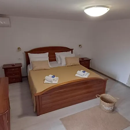 Casa Simeti Charming Mediterranean Near With Private Garden & Free Parking *