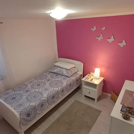 Апартаменты Casa Simeti Charming Mediterranean Near With Private Garden & Free Parking *