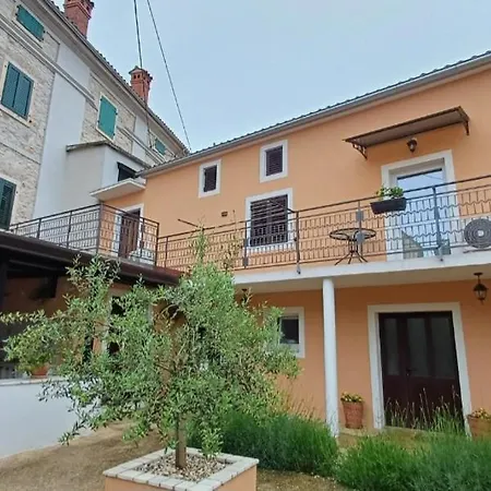 Casa Simeti Charming Mediterranean Near With Private Garden & Free Parking Пореч