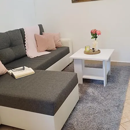 Апартаменты Casa Simeti Charming Mediterranean Near With Private Garden & Free Parking *